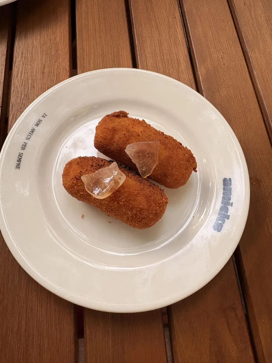 Croquetes de pollastre i pernil ibèric