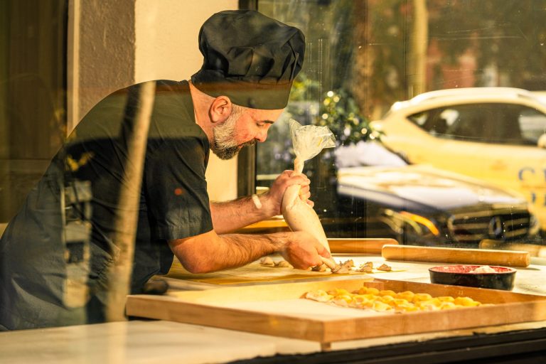 La cocina de Patsa Lab en plena acción