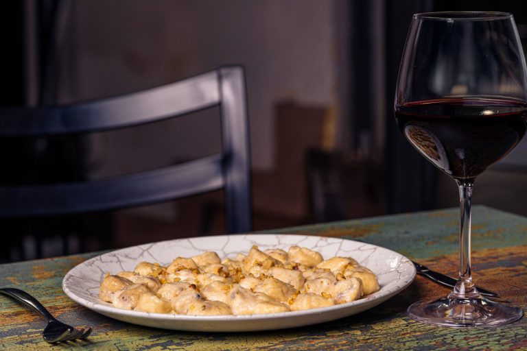 Pasta con crema de nueces